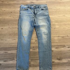 American Eagle Outfitters Light Blue Denim 33x32